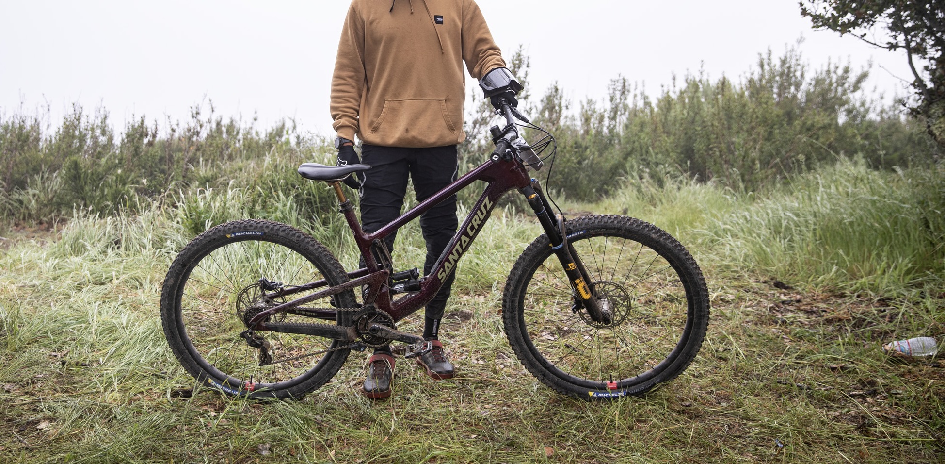Santa Cruz Hightower 2023 full suspension mountain bike
