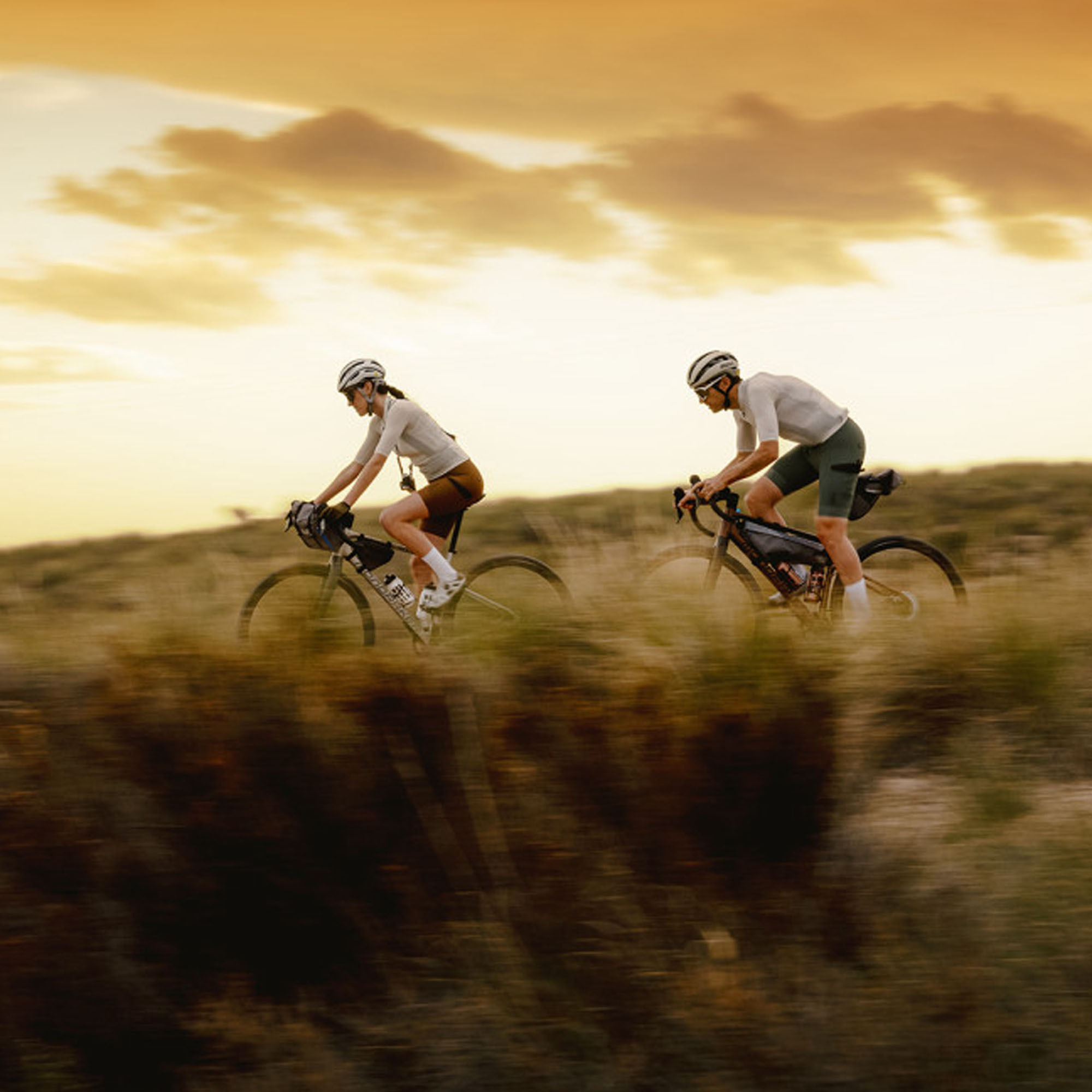 gravel-bikes-deals-offer.jpg